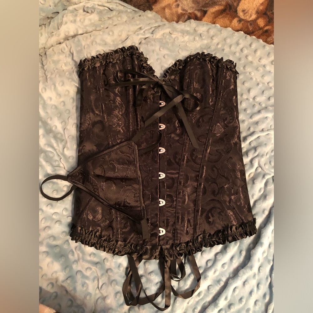 Black corset with matching panty